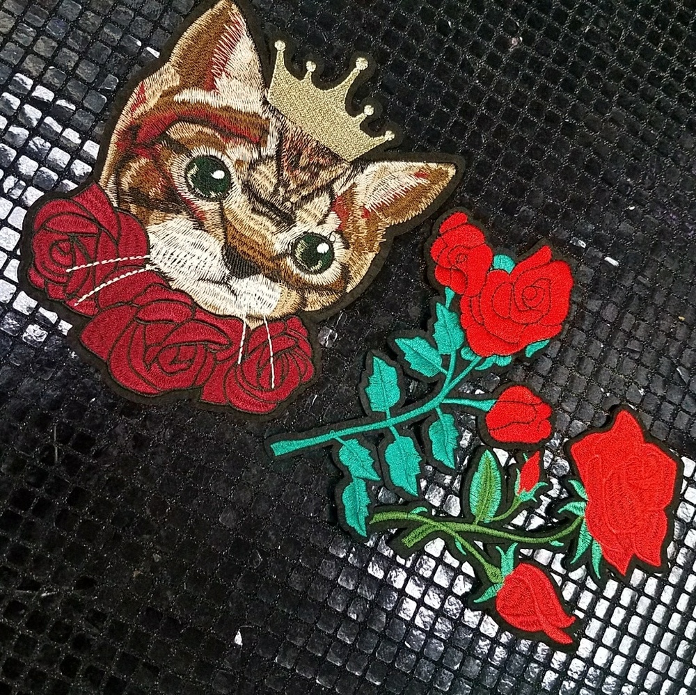 Mystery Packet of Embroidered Patches For Clothing - Picture 8 of 8